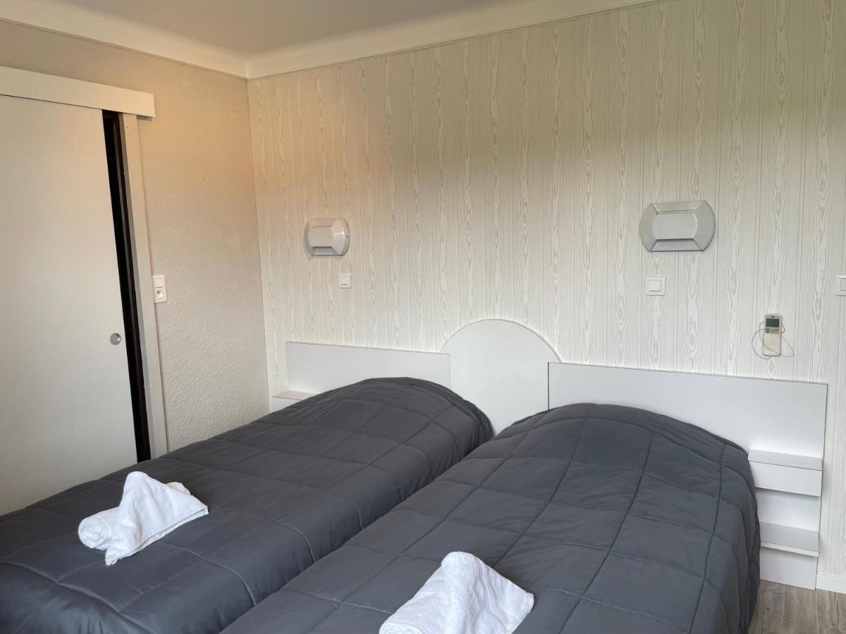 Hotel Les Chenes Sisteron Zewnętrze zdjęcie