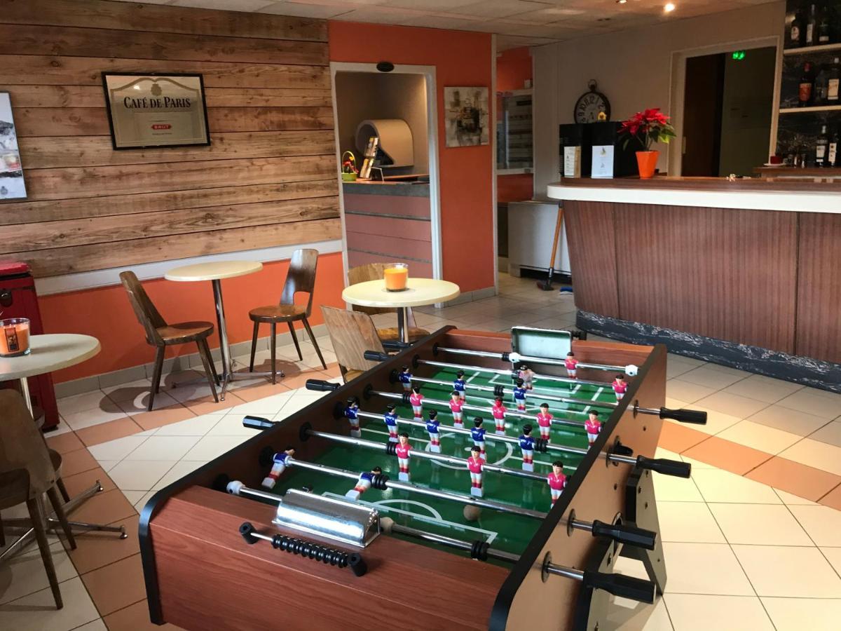 Hotel Les Chenes Sisteron Zewnętrze zdjęcie